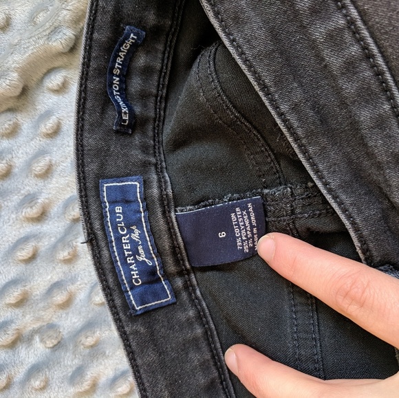 Black Jeans - Picture 4 of 4